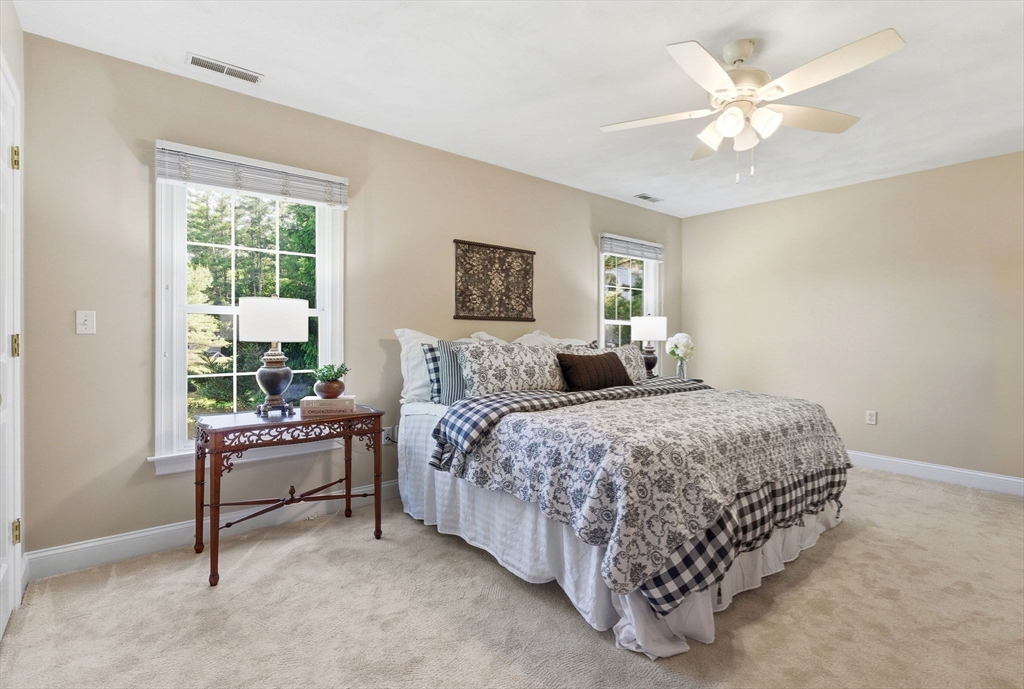 72 Sterling Ln