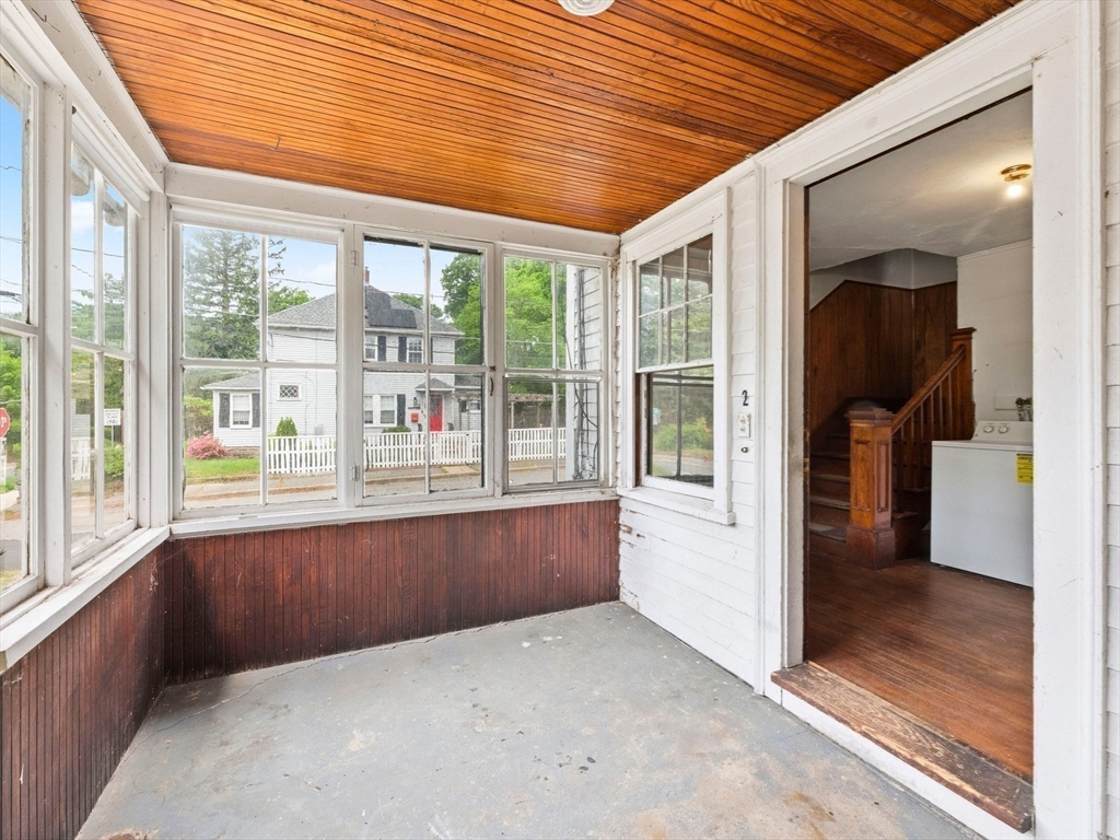 104 Great Rd
