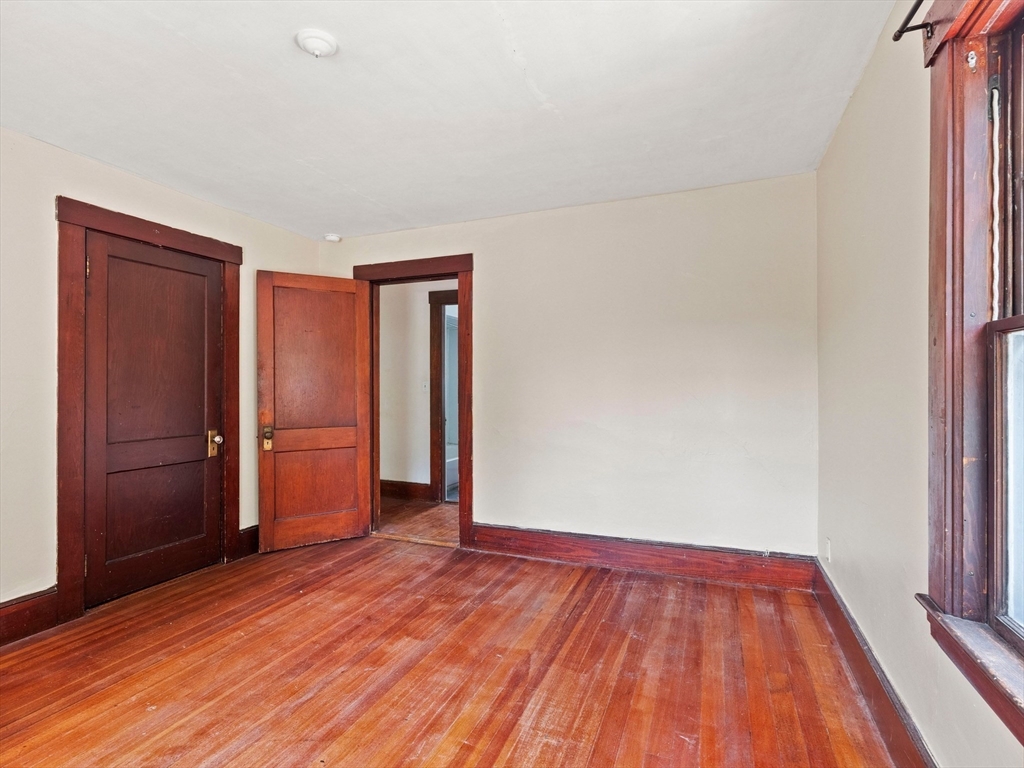 104 Great Rd