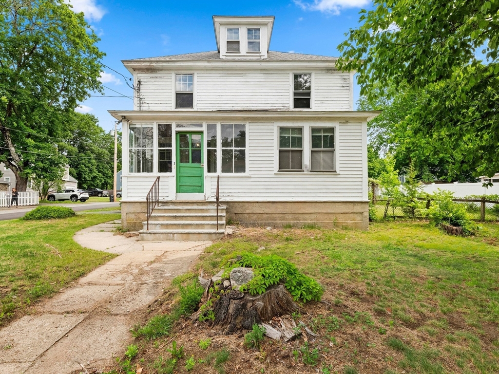104 Great Rd