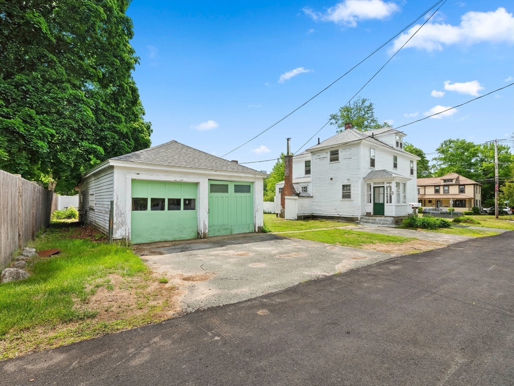 104 Great Rd