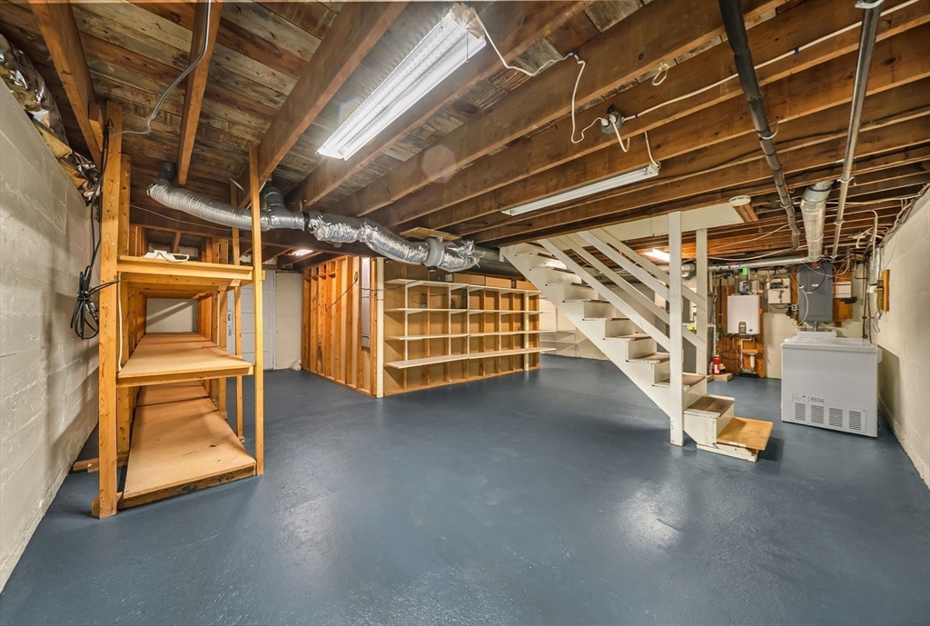 9 Stonebridge Rd