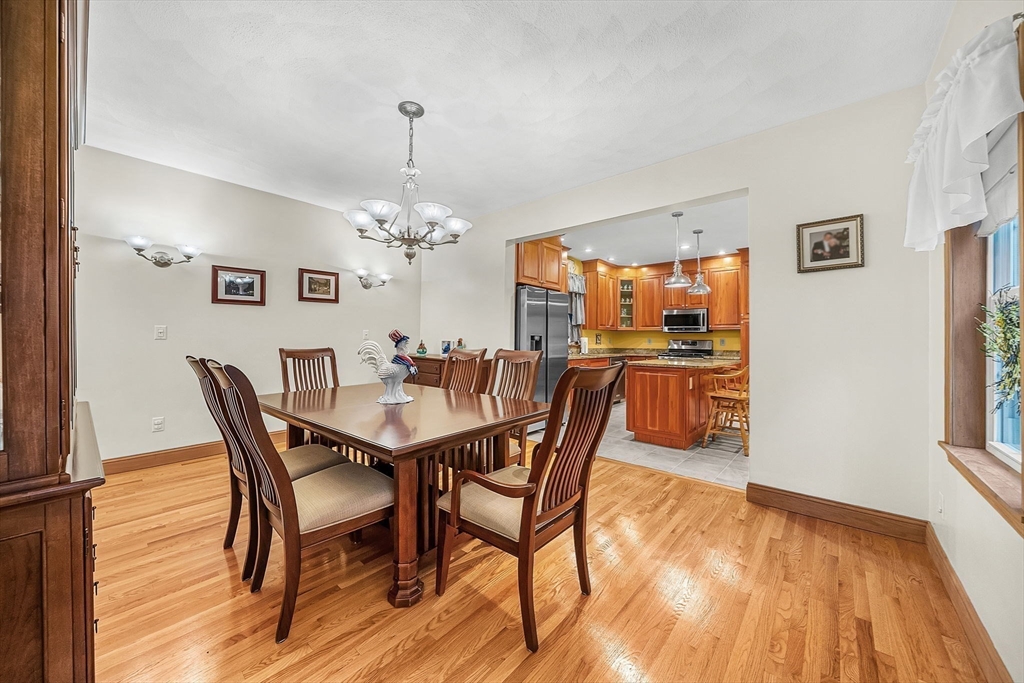 13 Oak St