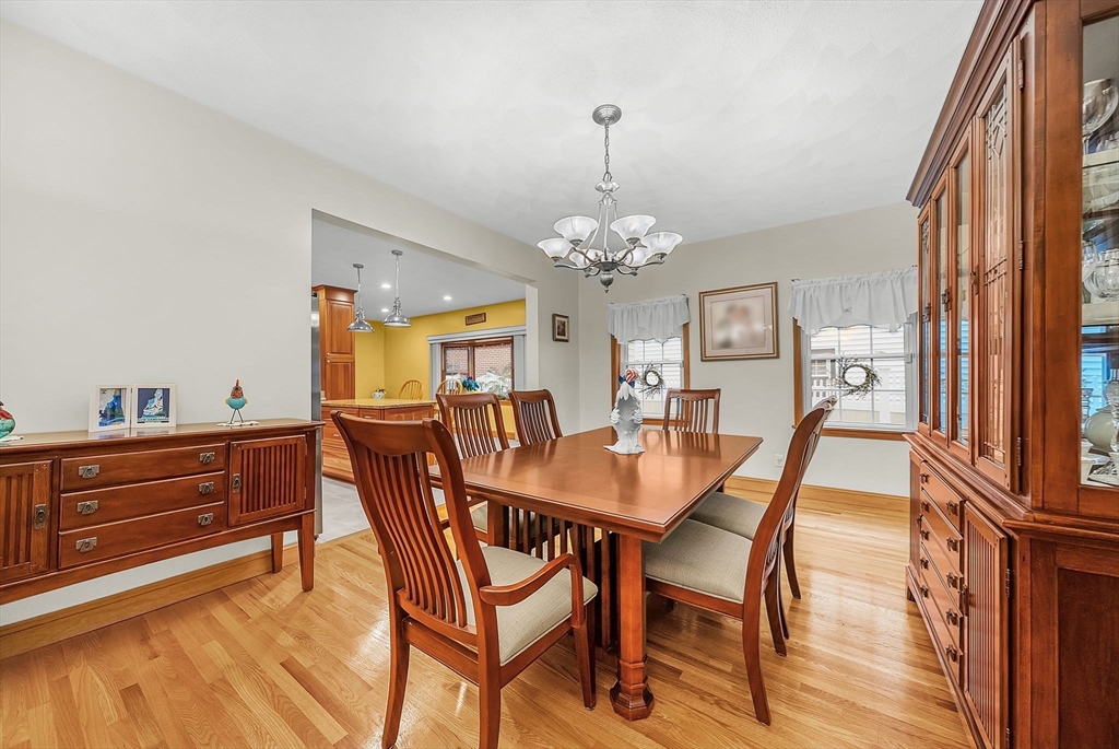 13 Oak St