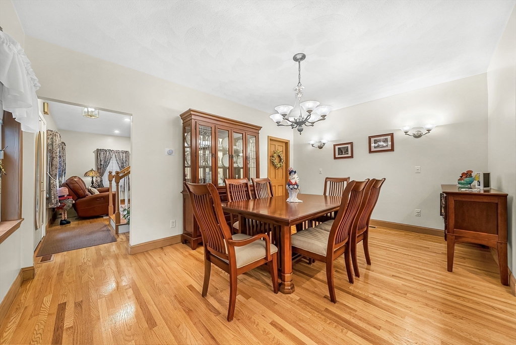 13 Oak St