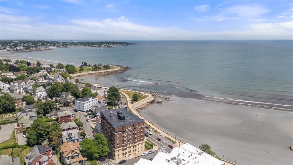 285 Lynn Shore Dr Unit: 402