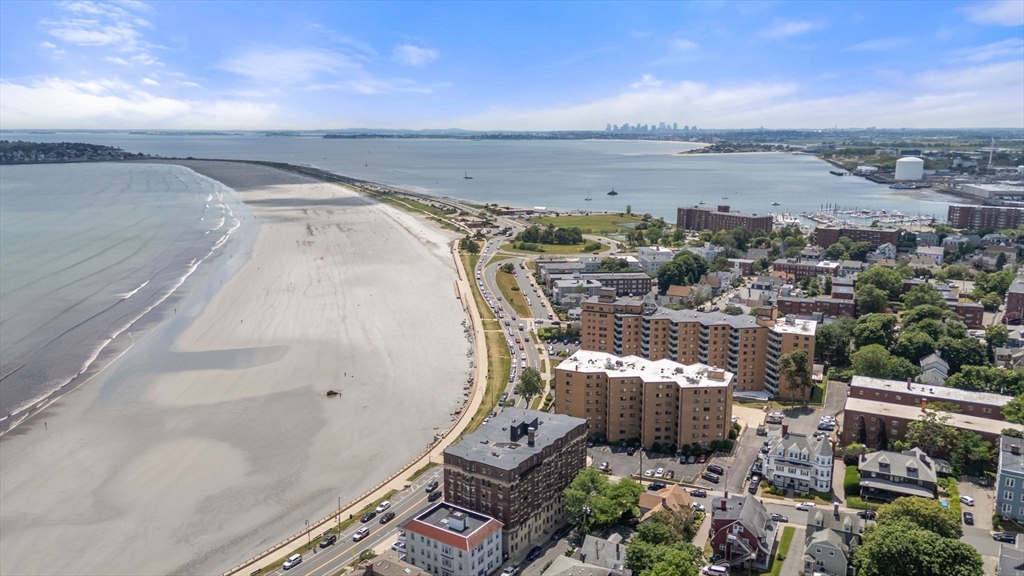 285 Lynn Shore Dr Unit: 402