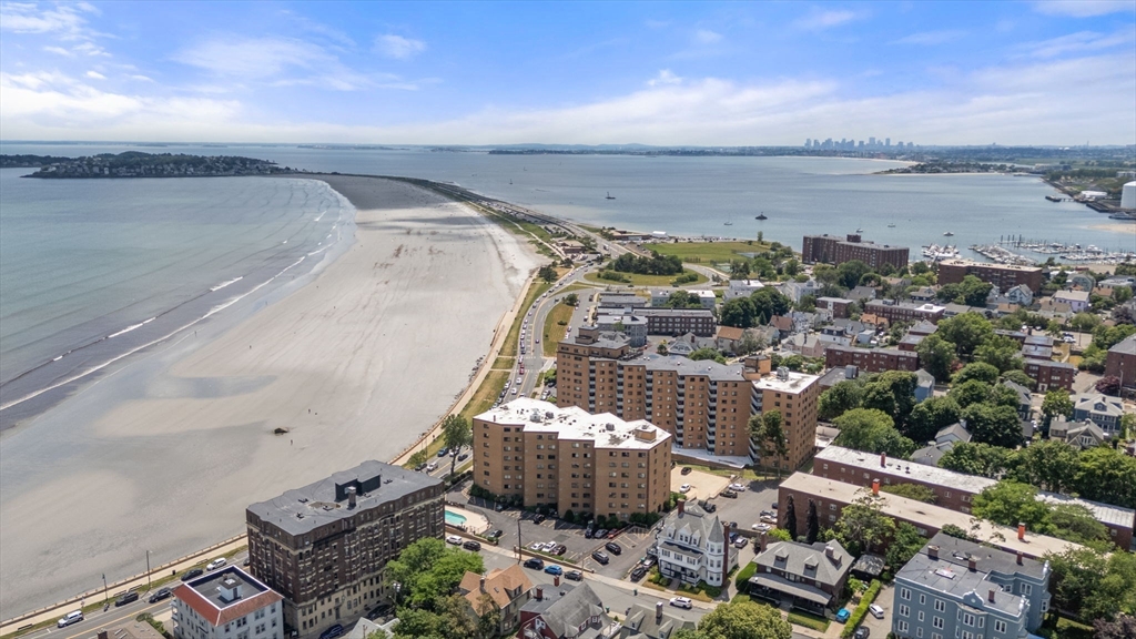 285 Lynn Shore Dr Unit: 402