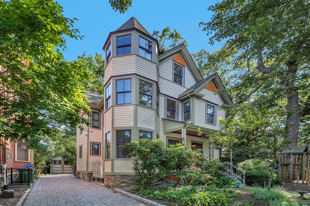 20 Albion Pl
