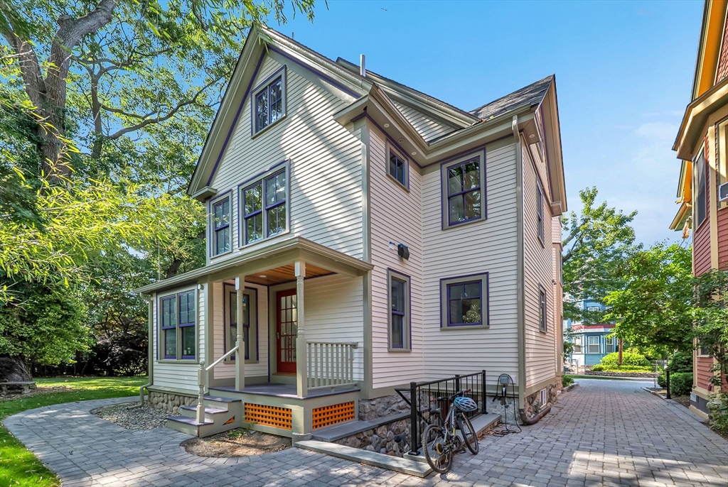 20 Albion Pl
