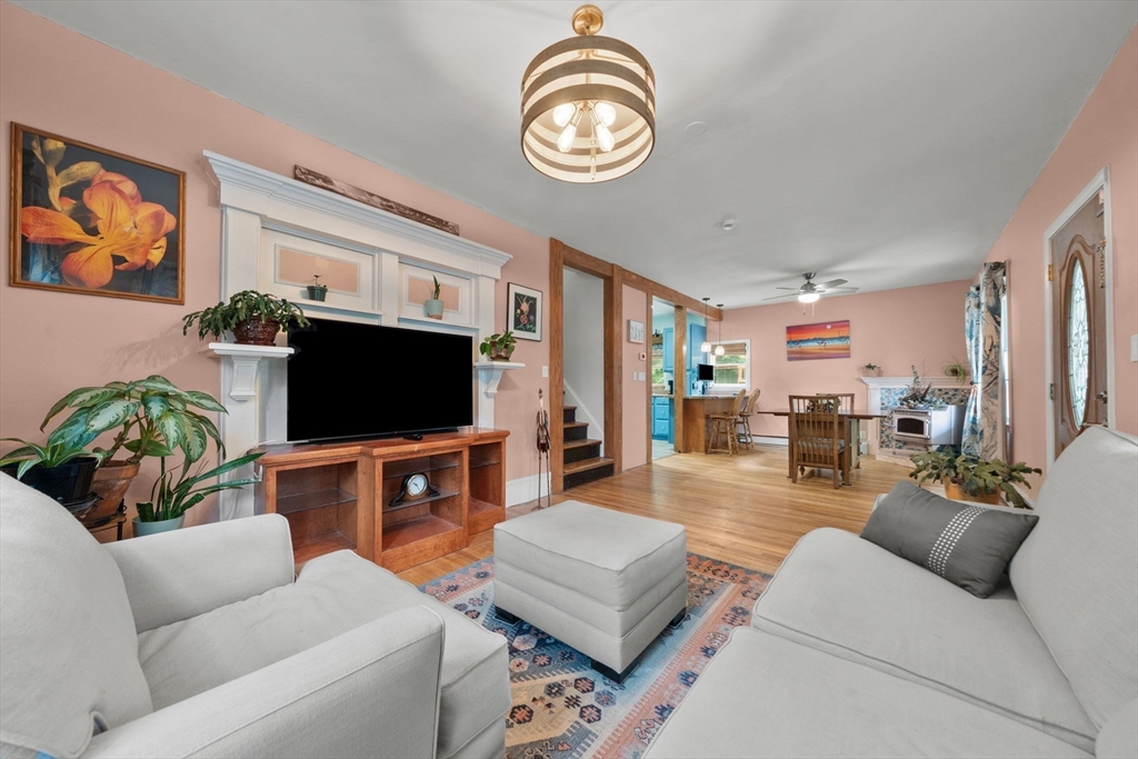 5 Breck St