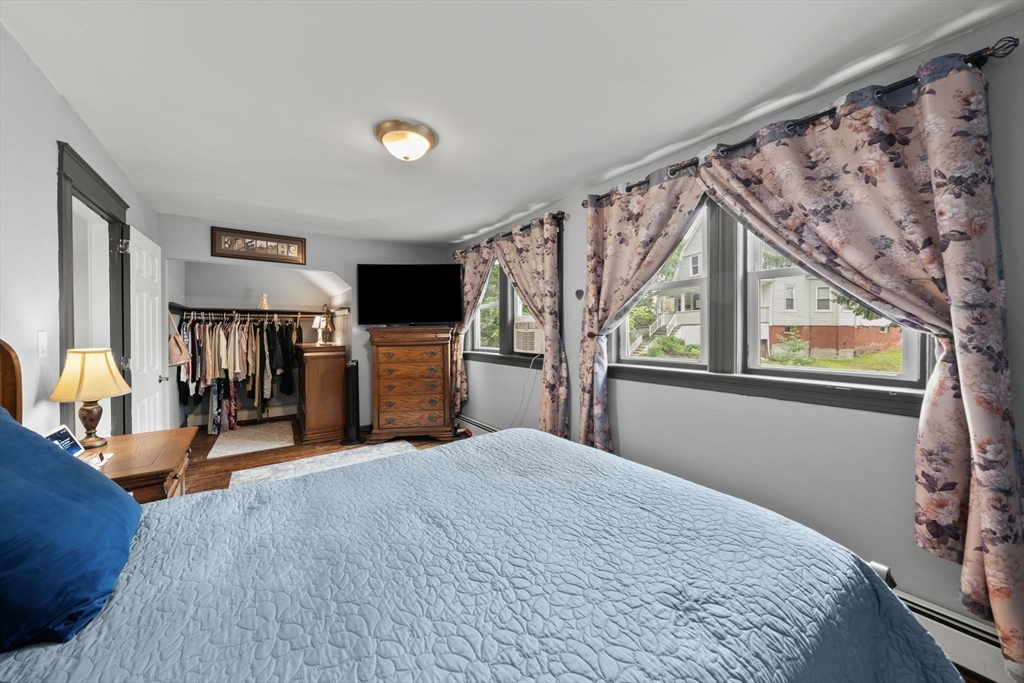 5 Breck St