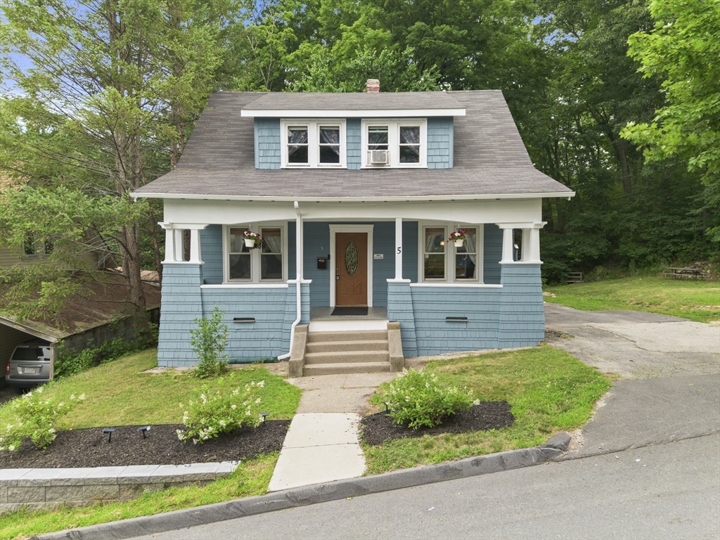 5 Breck St