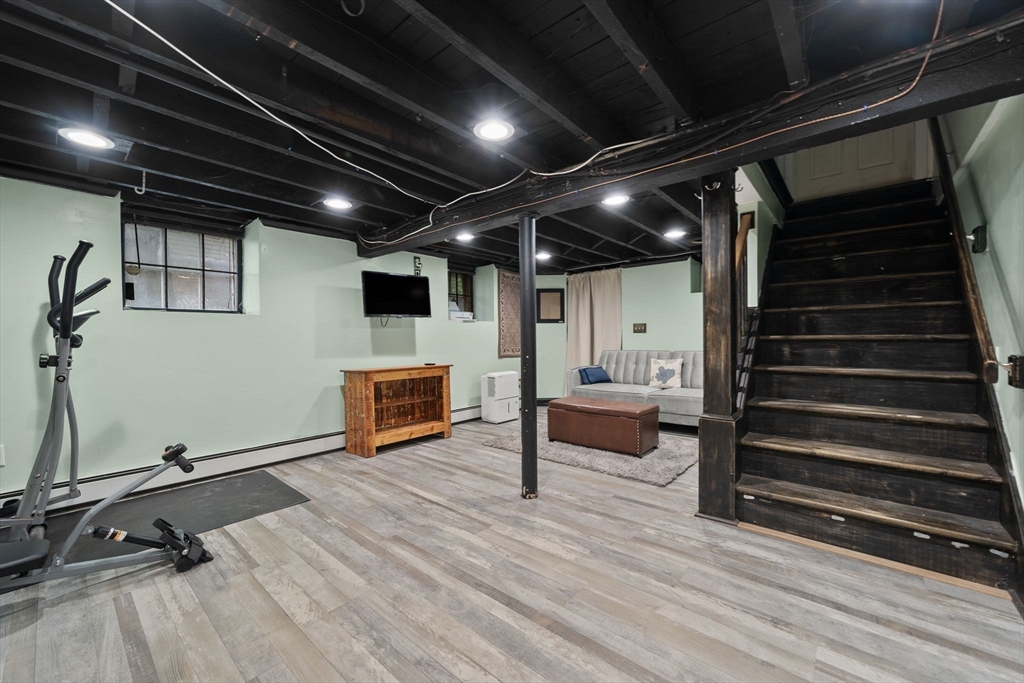 5 Breck St