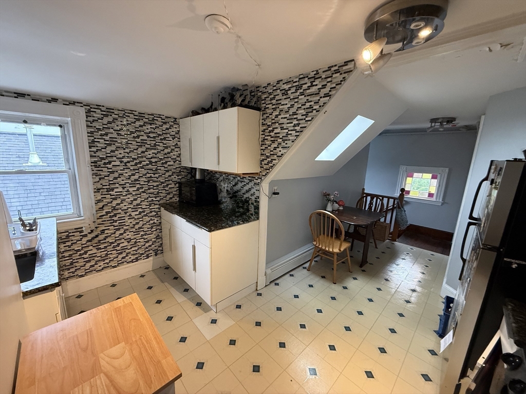 23 Farragut Avenue # 3