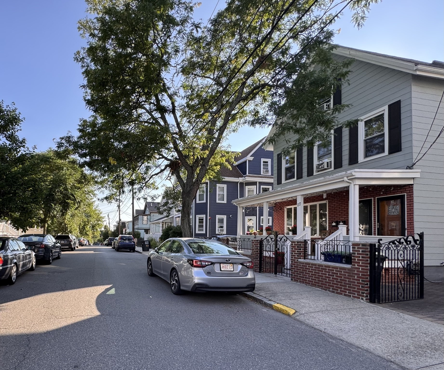 17 Farragut Avenue # 2