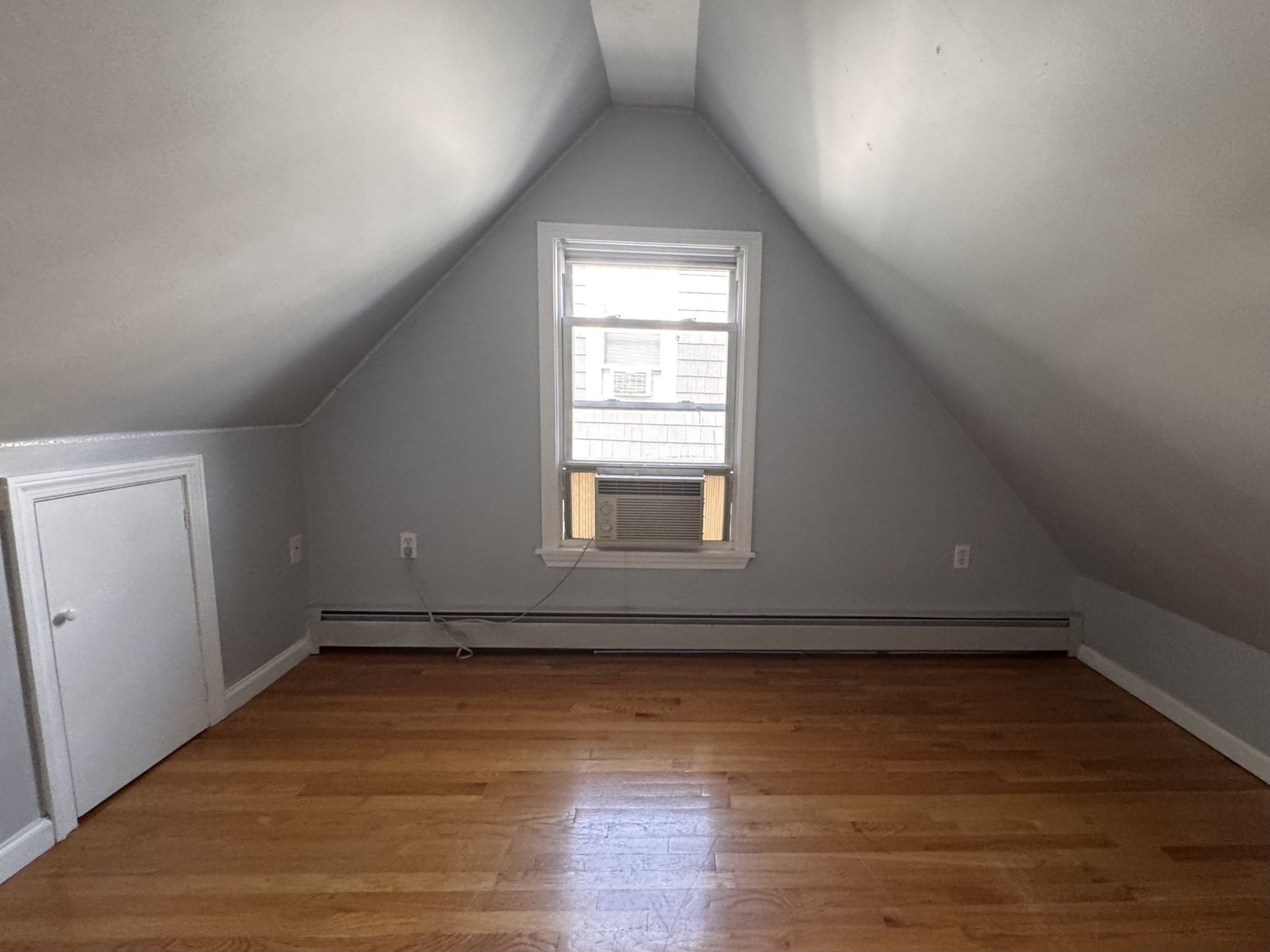 17 Farragut Avenue # 2