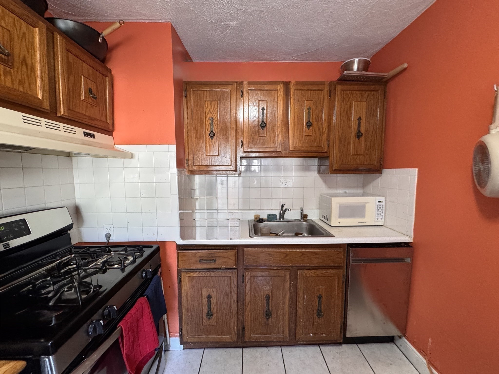 17 Farragut Avenue # 2