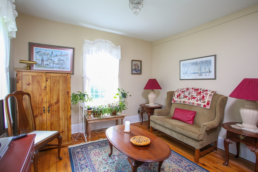 154 Leshure Rd