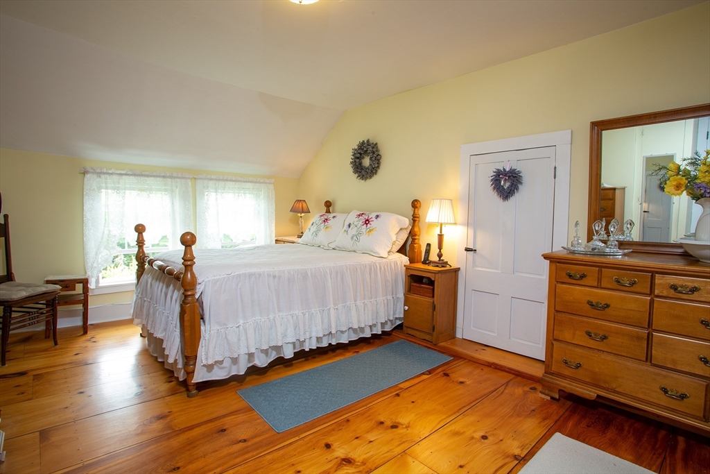 154 Leshure Rd