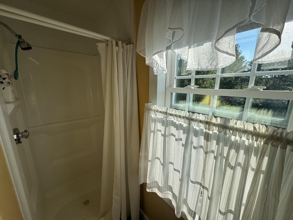 154 Leshure Rd