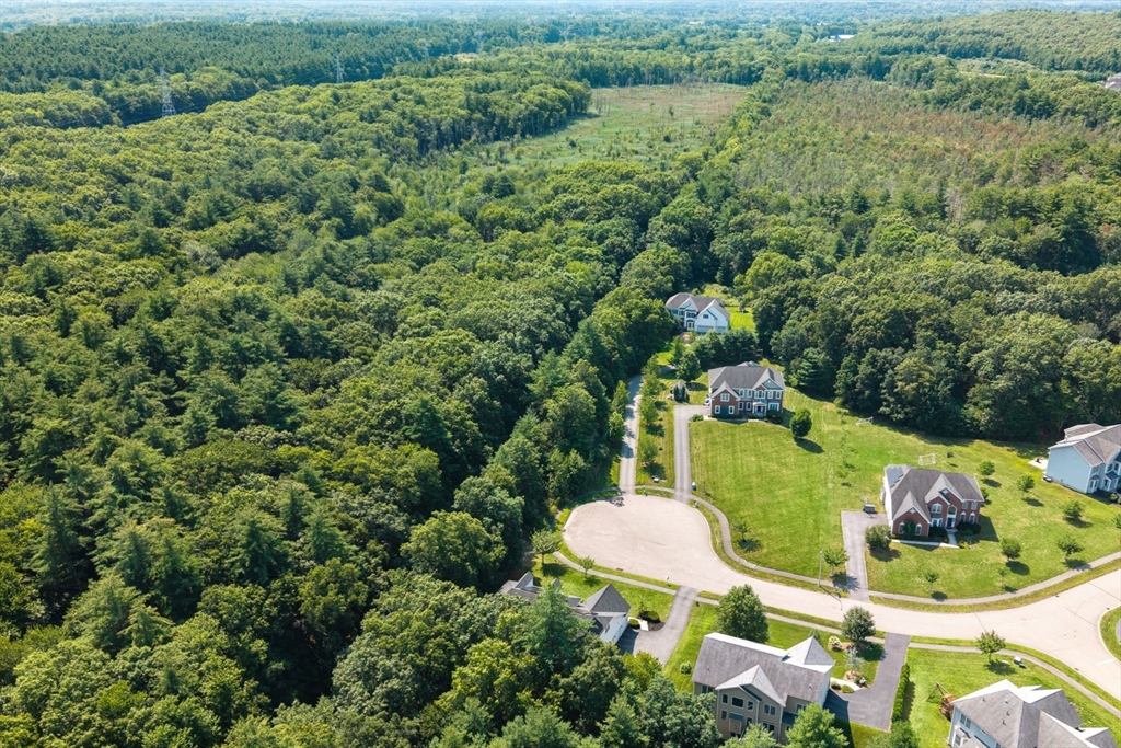 208 Mohawk Path