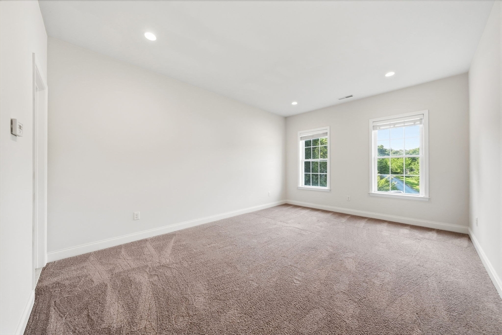 208 Mohawk Path