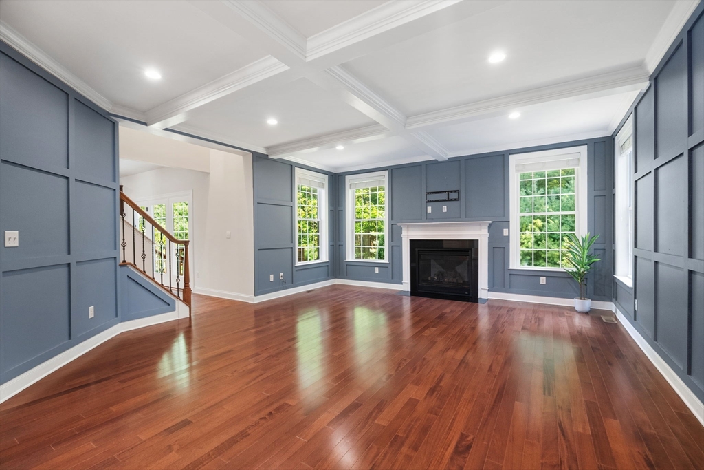 208 Mohawk Path