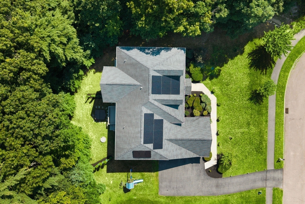 208 Mohawk Path