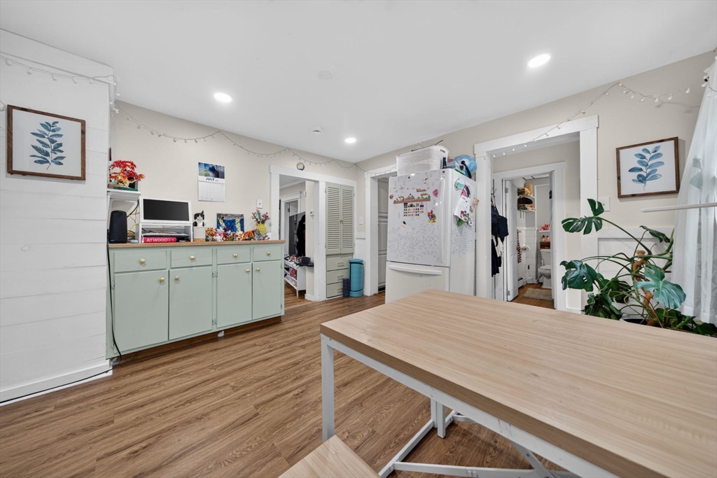 16 Svenson Ave # 1