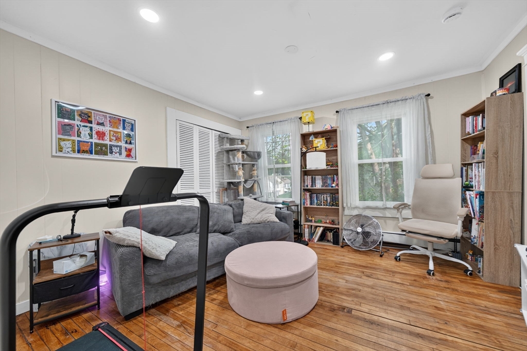 16 Svenson Ave # 1