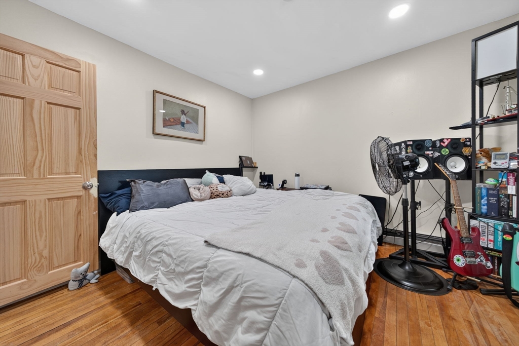 16 Svenson Ave # 1