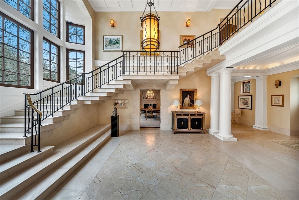 15 Claridge Drive