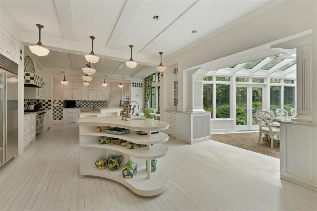 15 Claridge Drive