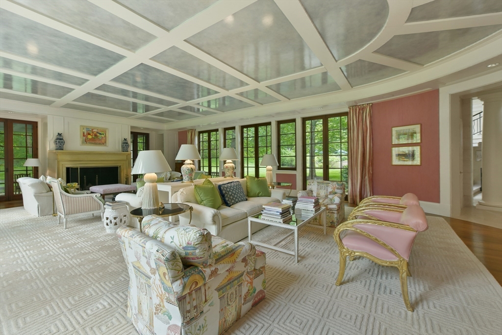15 Claridge Drive