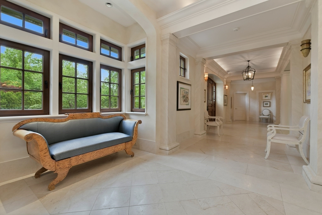 15 Claridge Drive