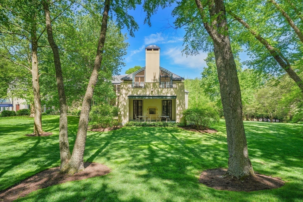 15 Claridge Drive