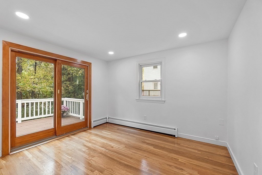 7 Sunnyside Ave