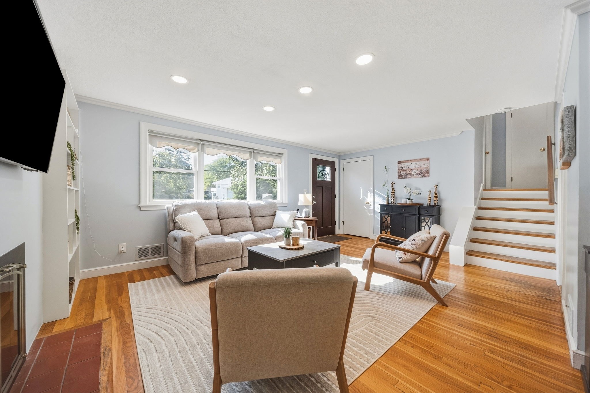 12 Dean Rd
