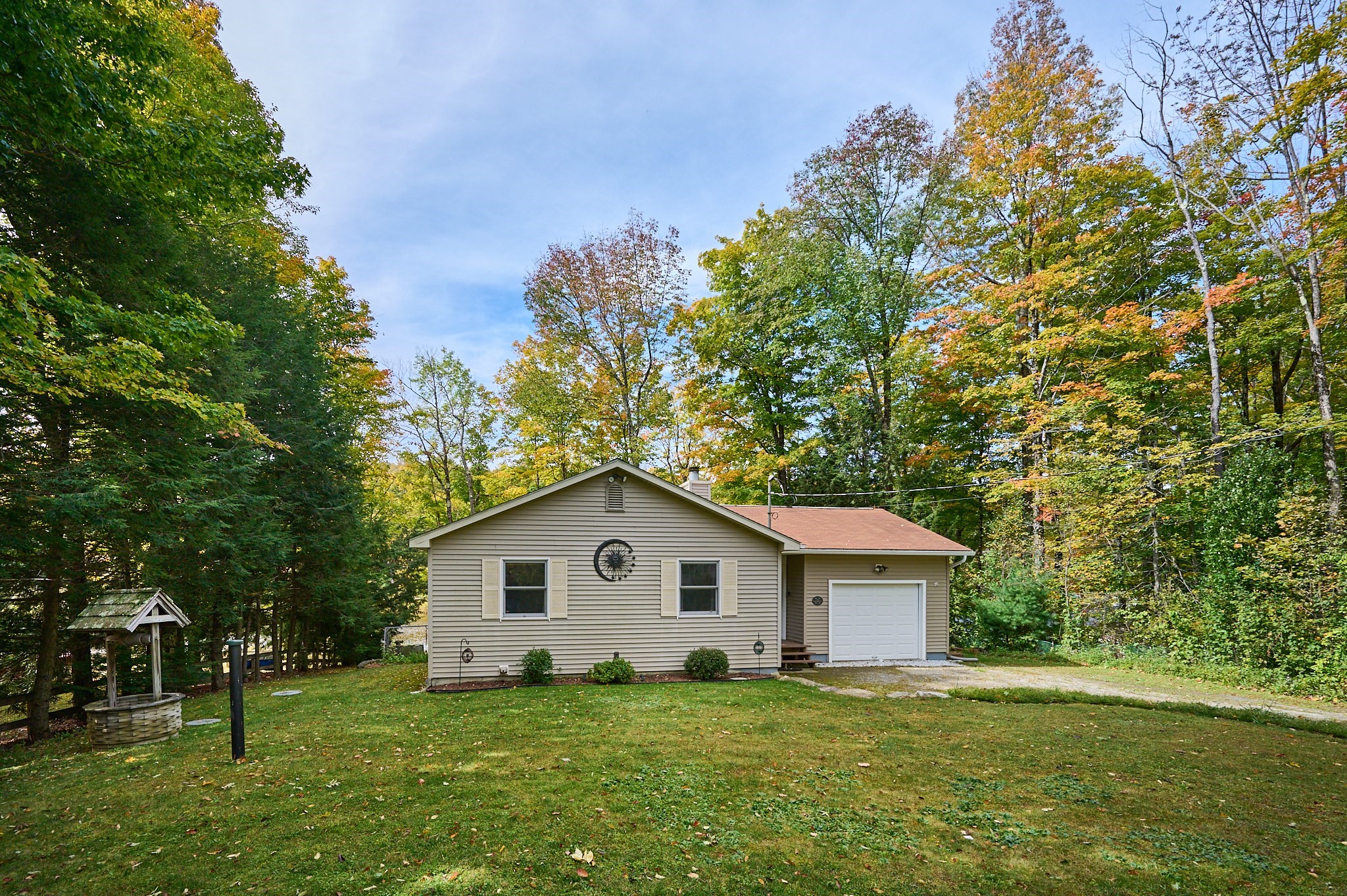 126 Alan A Dale Dr.