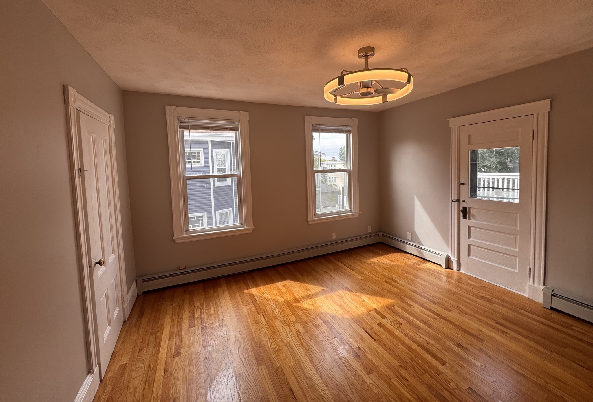 17 Farragut Avenue # 2