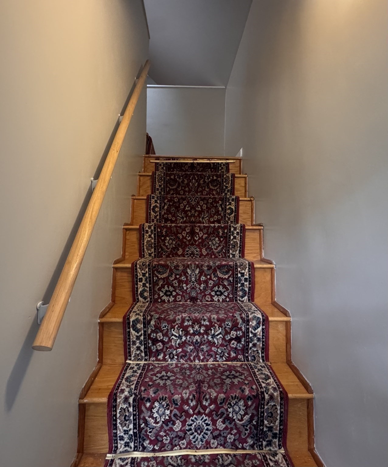 17 Farragut Avenue # 2