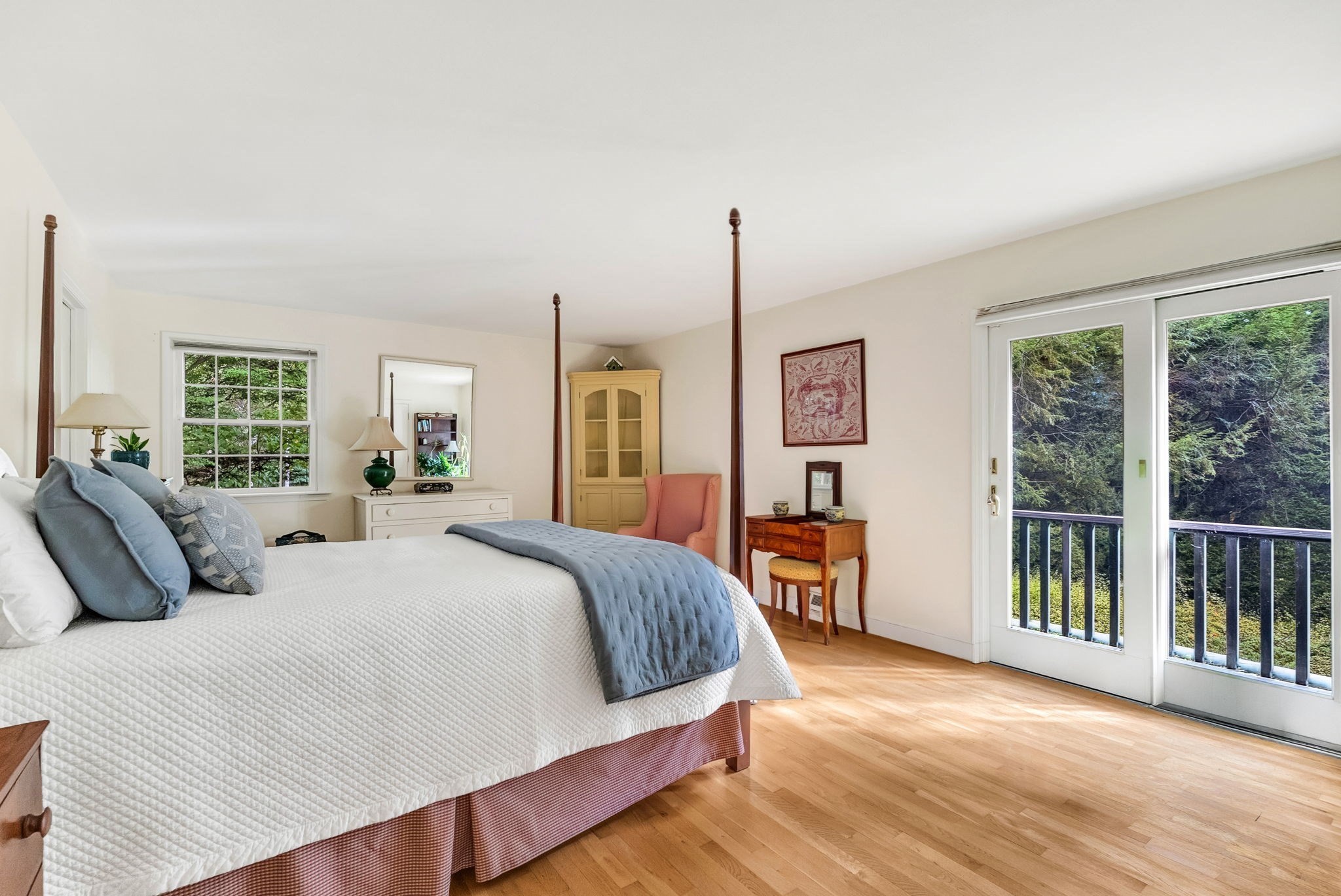 44 Pequot Rd