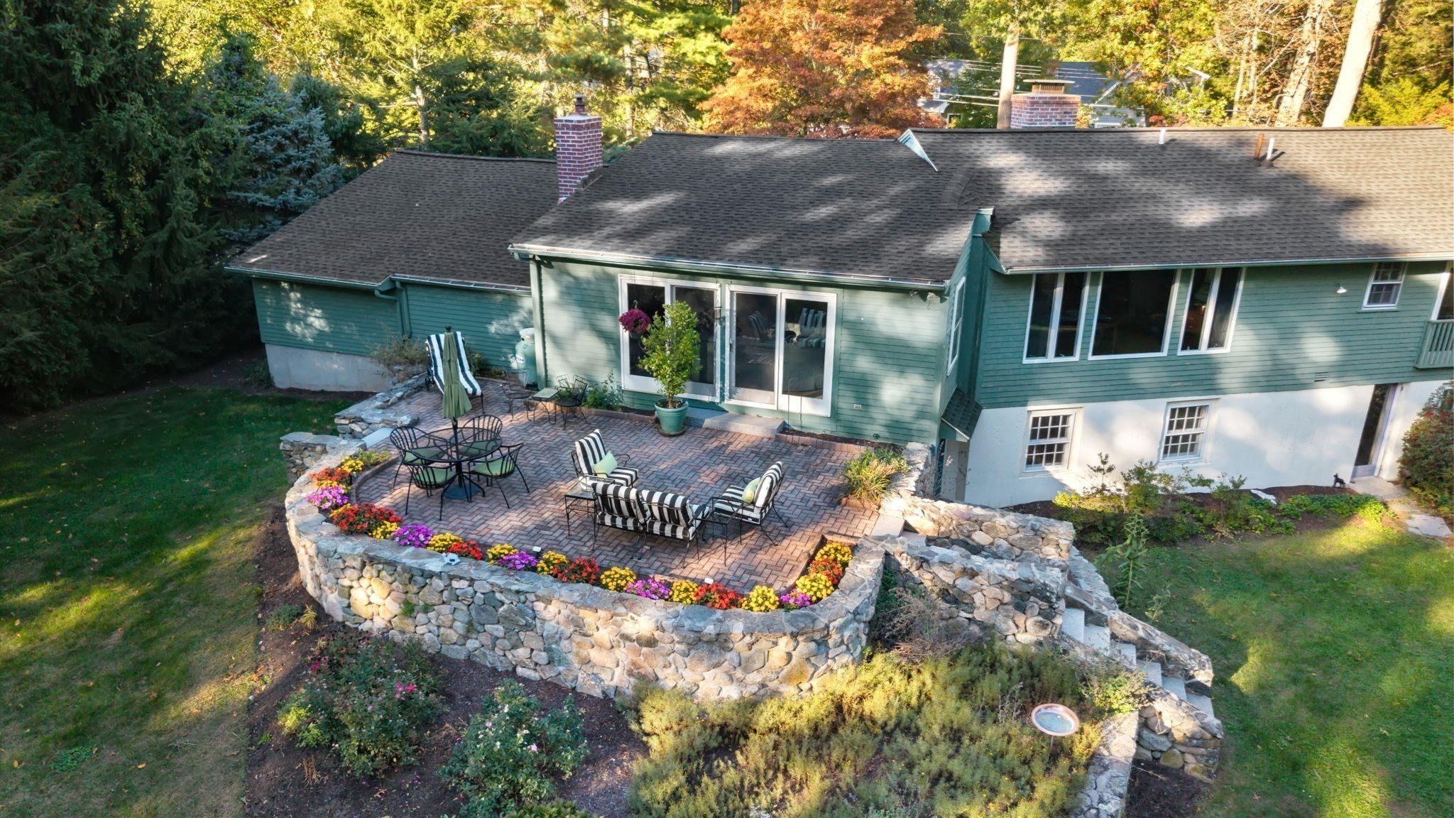 44 Pequot Rd