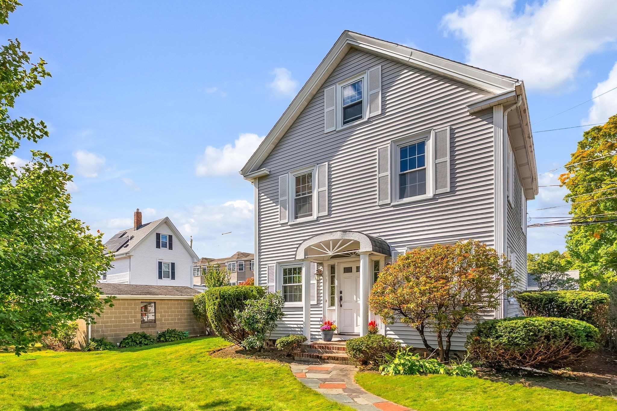 86 Potter Rd Waltham MA
