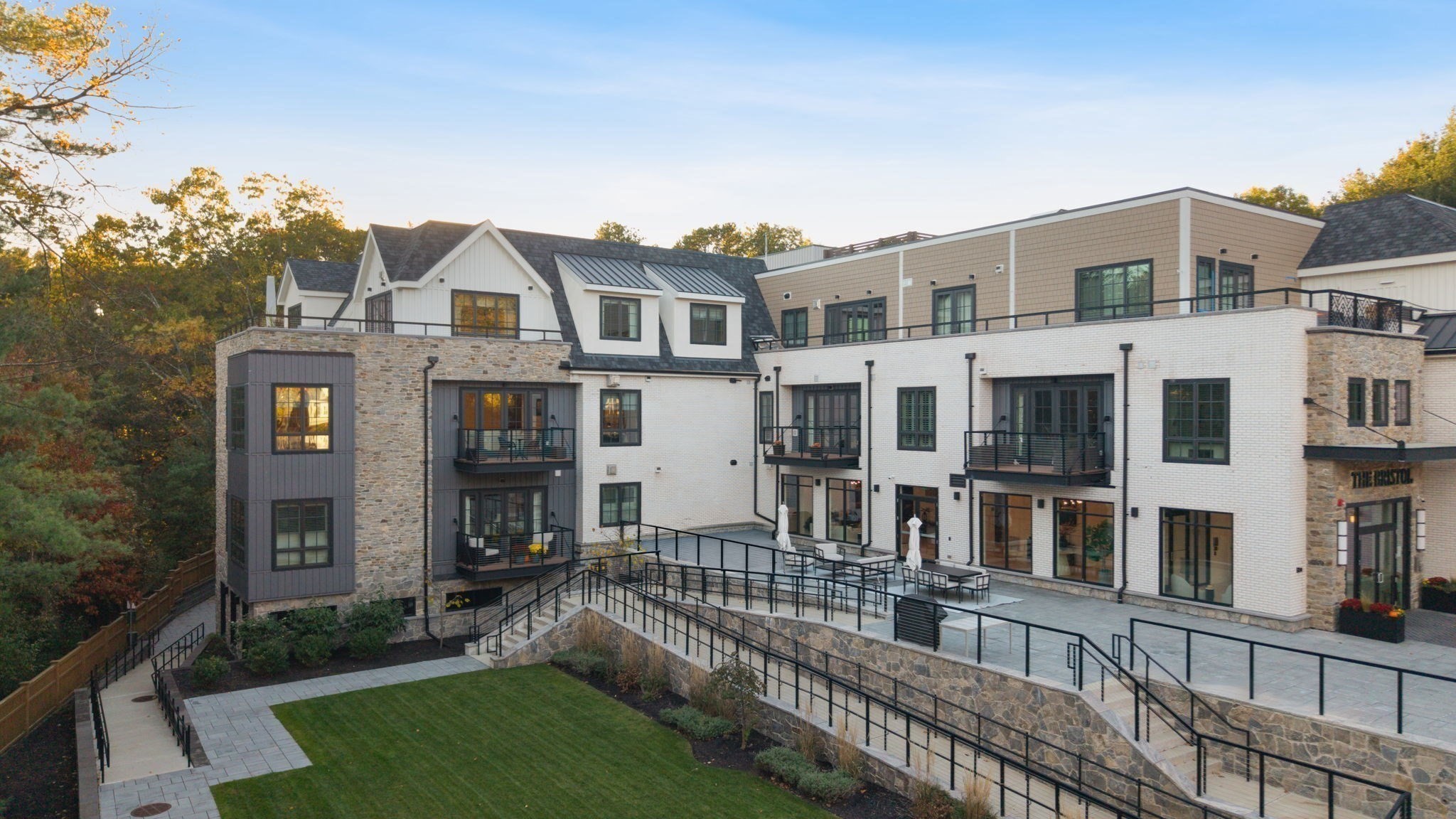 148 Weston Road # 206