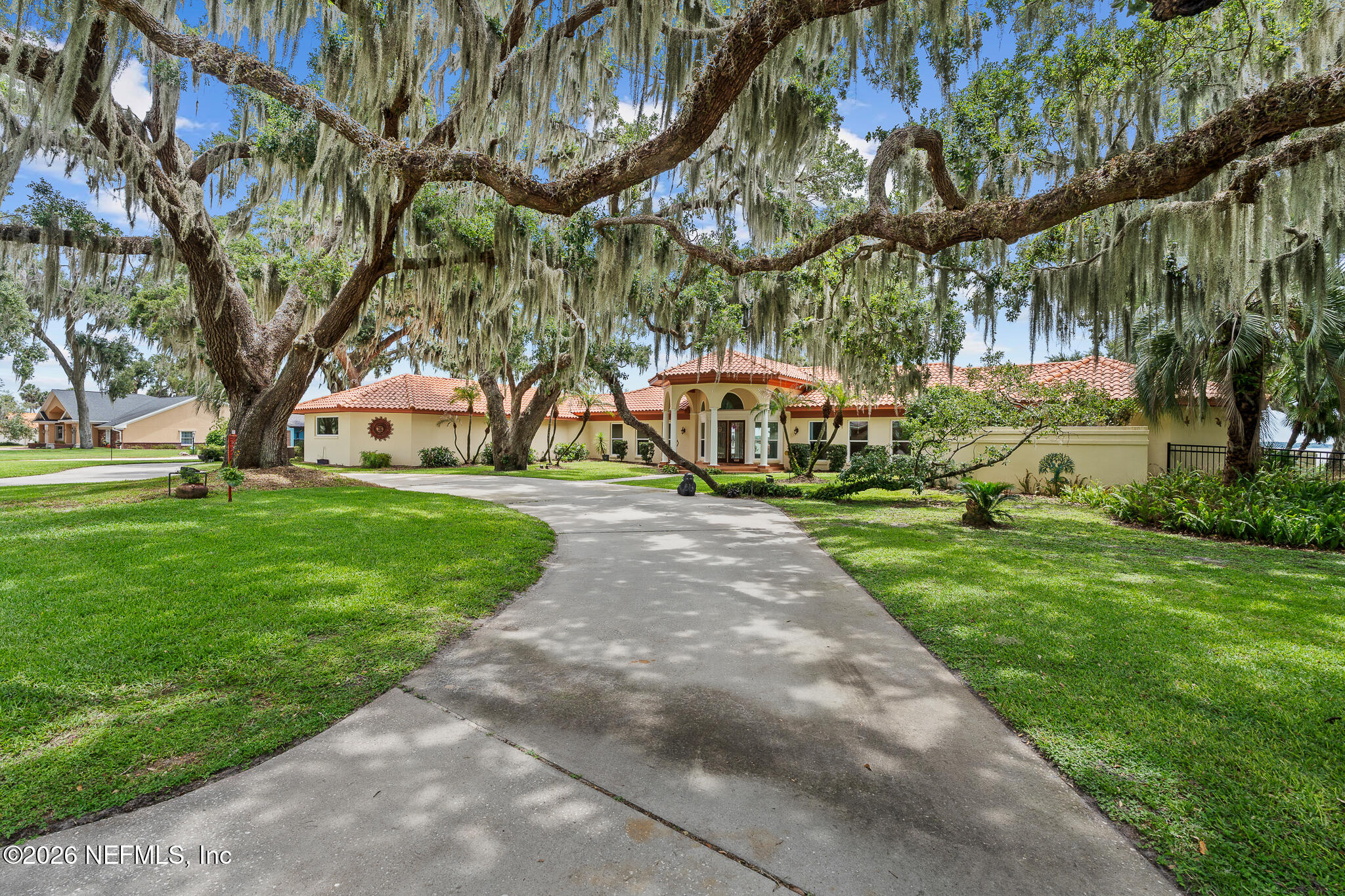 1412 MOSSWOOD Drive