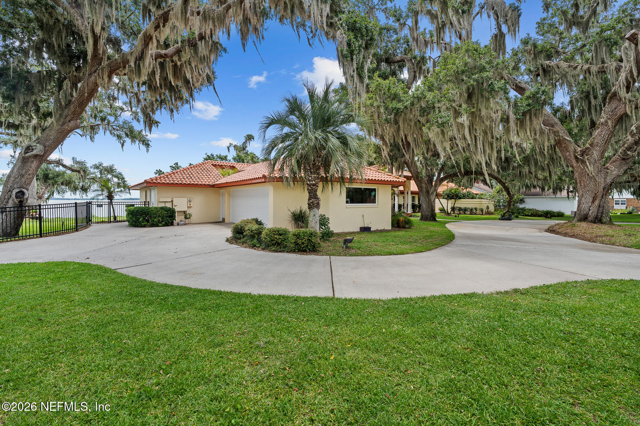 1412 MOSSWOOD Drive