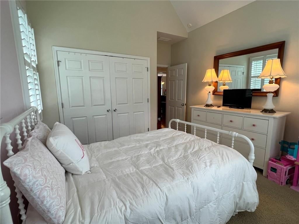 347 Oakland Drive SE