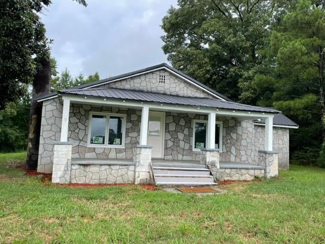 155 Causby Lane NW